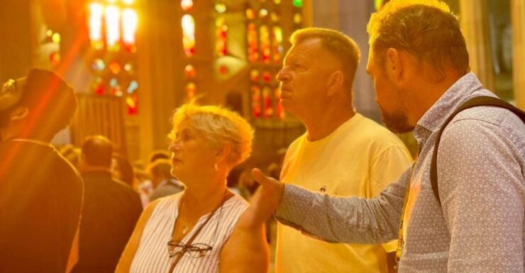 Barcelona: Gothic Quarter, Sagrada Familia & Park Güell Tour - Activity Details