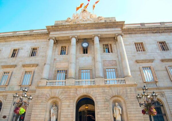 Barcelona, Gothic Quarter: Sights & Highlights Walking Tour - Customer Feedback