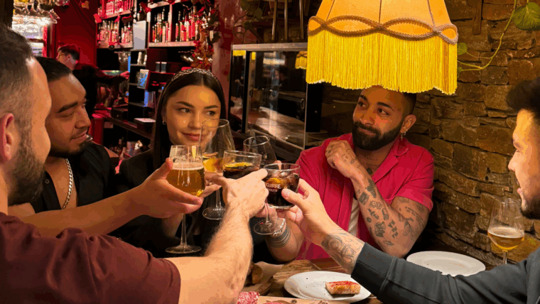 Barcelona: Gothic Quarter Tipsy Tasting Tapas Tour + History - Tour Experience