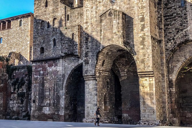 Barcelona Gothic Quarter Tour (Small Group) - Insider Tips