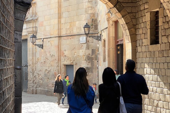 Barcelona Gothic Quarter Tour (Small Group) - Important Information