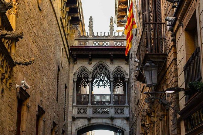 Barcelona Gothic Quarters Deepest Secrets & Sangria - Taking in the Culture and Sangria Experience