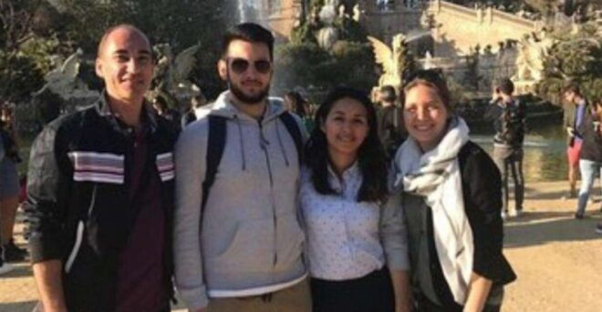 Barcelona: Gracia Private Walking Tour - Inclusions and Booking Process