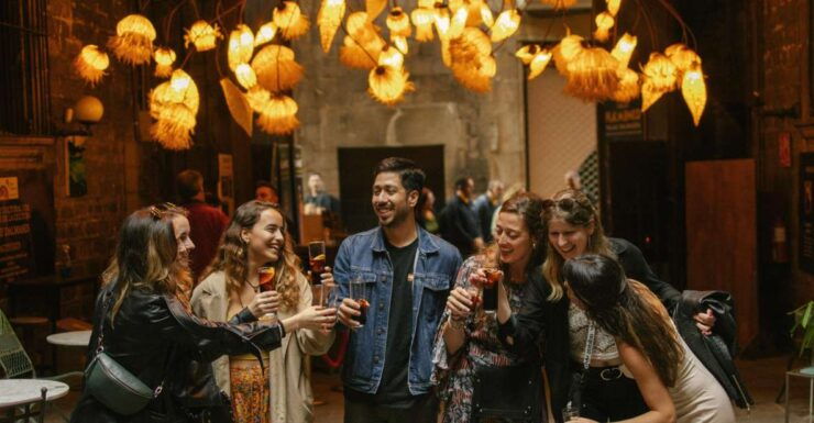 Barcelona: Guided City Pub Crawl With 4 Drinks - Activity Overview
