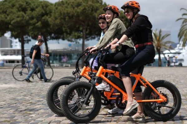 Barcelona: Guided City Sightseeing Tour by Bike or E-Bike - Bike Tour