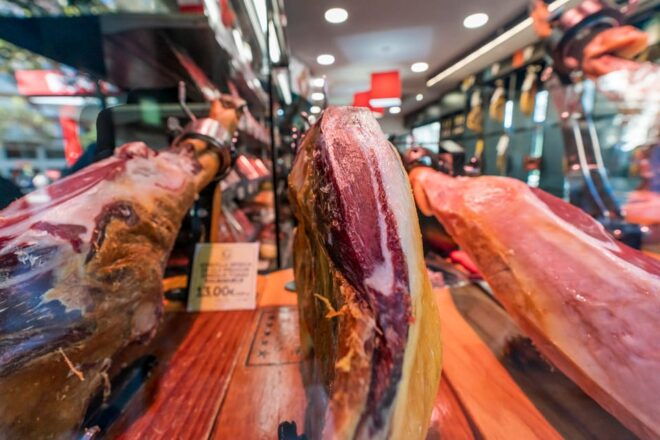 Barcelona Guided Tour by Vespa & Jamón Premium Tasting - Tour Logistics