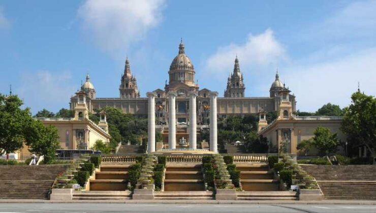Barcelona: Guided Tour of Museu Nacional Dart De Catalunya - Museum Highlights