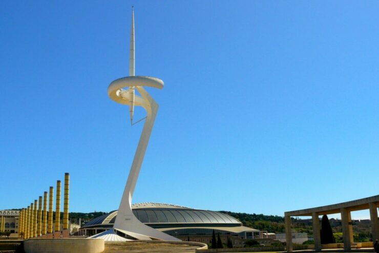 Barcelona: Half Day Tour on Sidecar Motorcycle - Duration and Guide Information