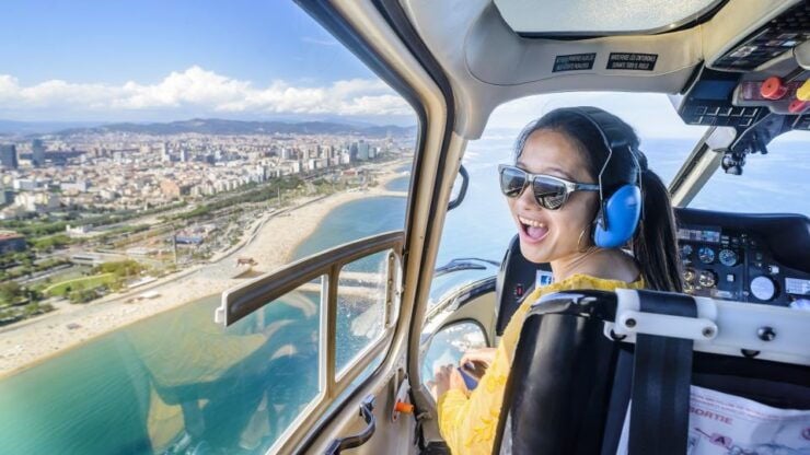Barcelona: Helicopter, Walking, and Sailing 360º City Tour - Highlights