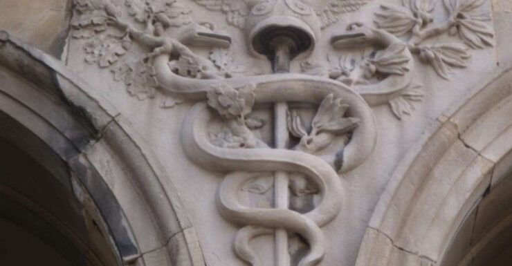 Barcelona: Hidden Secrets City Tour in German or English - Activity Details