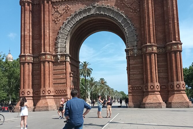 Barcelona Highlights Bike Tour - Meeting Point and Cancellation Policy