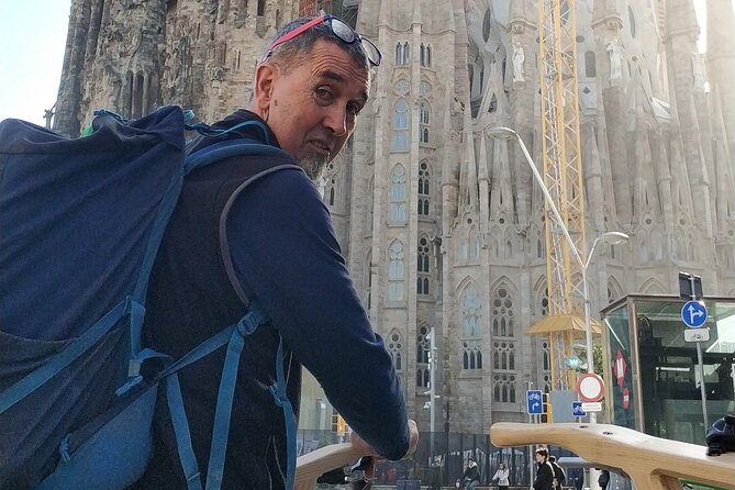 Barcelona Highlights Private Bicycle Tour - Inclusions