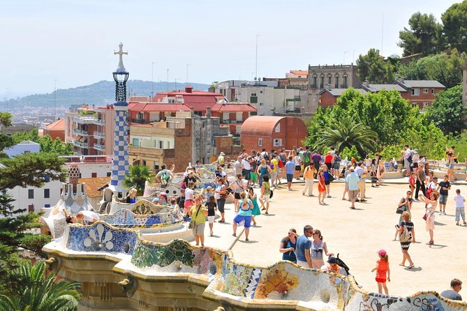 Barcelona Highlights Private Guided Tour With Hotel Pick-Up - The Sum Up