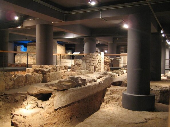 Barcelona Highlights Private Tour With a Local 100% Personalized - End Point and Itinerary