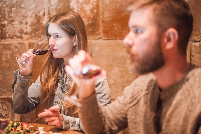 Barcelona Highlights, Walking & Wine Private Tour - Walking Tour