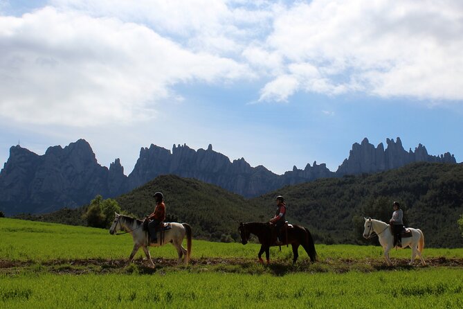 Barcelona: Hiking and Horse Riding Day-Trip in Montserrat - Location and Directions