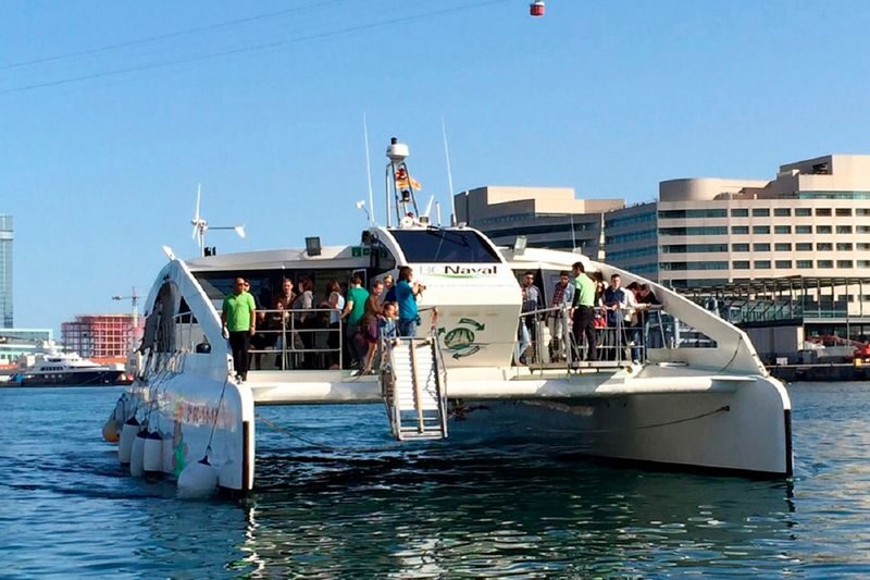 Barcelona Hop-On Hop-Off Bus Pass and Eco Catamaran Cruise - The catamaran: one hour on Barcelona’s coast