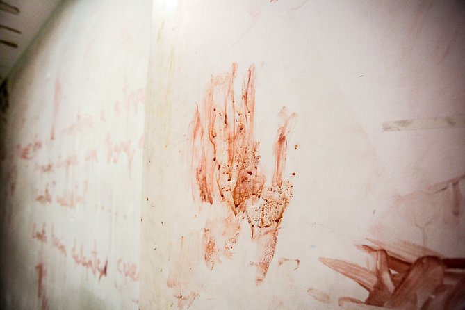 Barcelona: Horror Escape Room Adventure - Inclusions and Exclusions