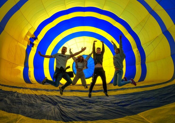 Barcelona: Hot Air Balloon Flight With Snacks & Drinks - Experience Highlights and Inclusions