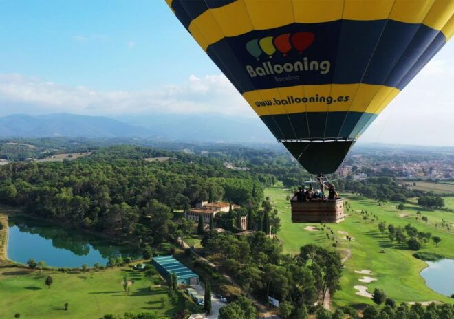 Barcelona: Hot Air Balloon Flight With Snacks & Drinks - Full Description and Flight Itinerary
