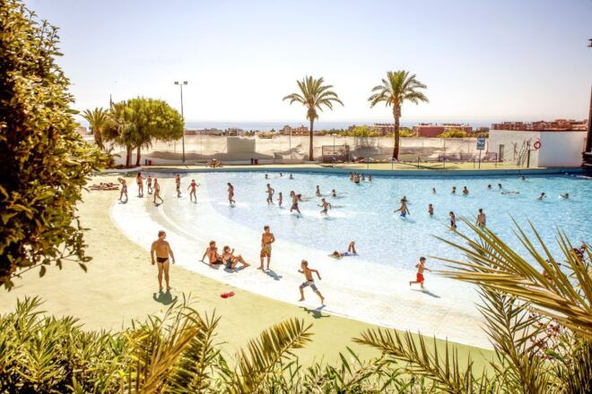 Barcelona: Illa Fantasia Water Park Day Ticket - Restrictions