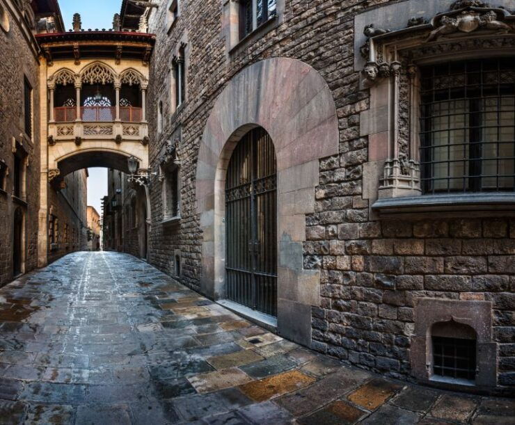 Barcelona in a Day Full-Day Sightseeing Private Tour - Tour Details