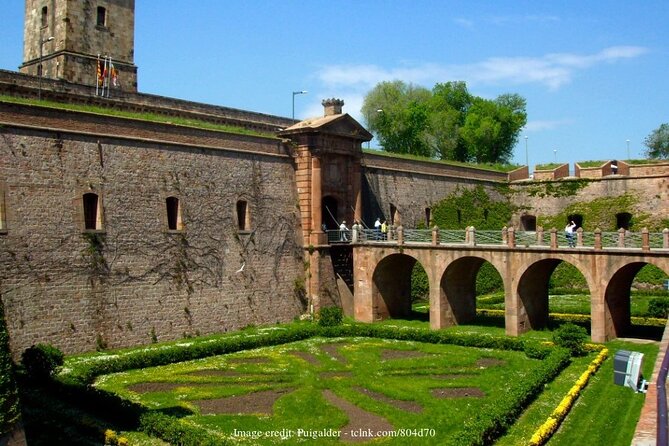 Barcelona in a Day: Private Full-Day Highlights Walking Tour - Additional Information