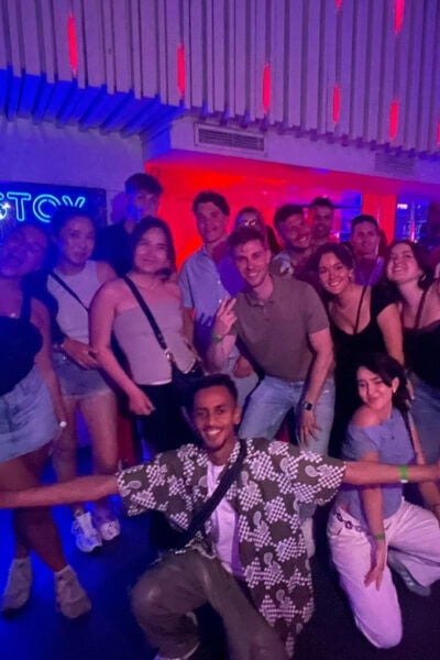 Barcelona: International Party & Bar Crawl With VIP Entry - Hassle-free Pickup and Drop-off