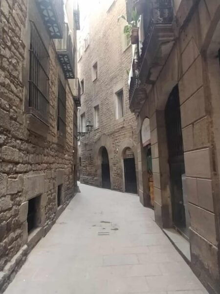 Barcelona: Jewish Tour by a Jewish Guide - Starting Location and Duration