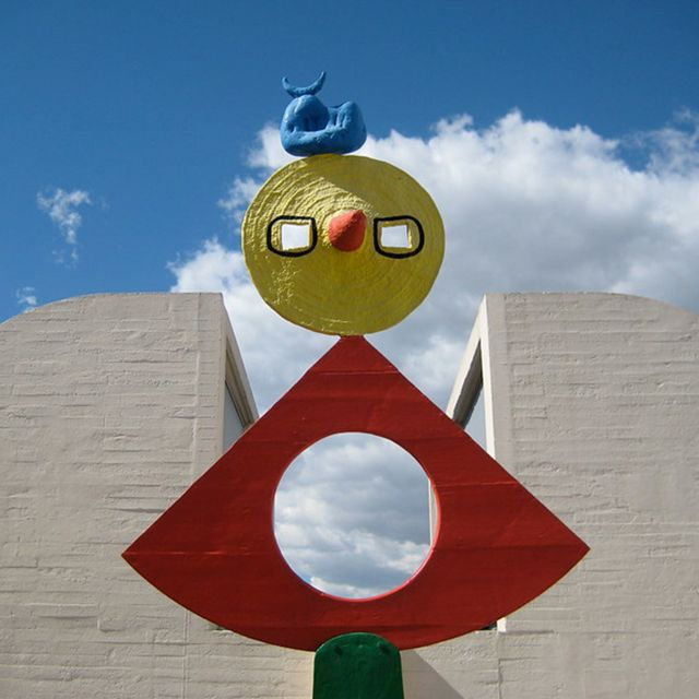 Barcelona: Joan Miro Foundation Art Historian Private Tour - Experience Highlights at Joan Miró Foundation