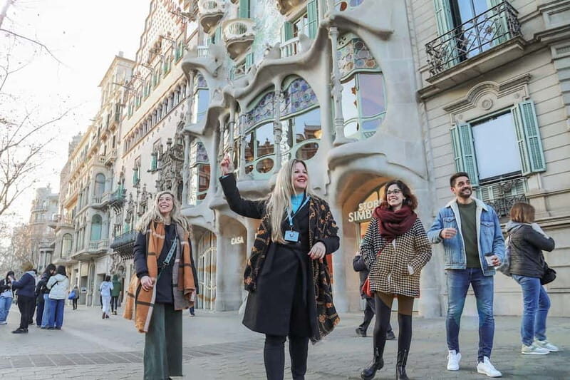 Barcelona: La Pedrera Private Tour with Casa Batlló Ticket - The Itinerary and Experience in Detail