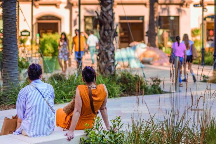 Barcelona: La Roca Village Shopping Experience Day Trip - Description of the Shopping Experience