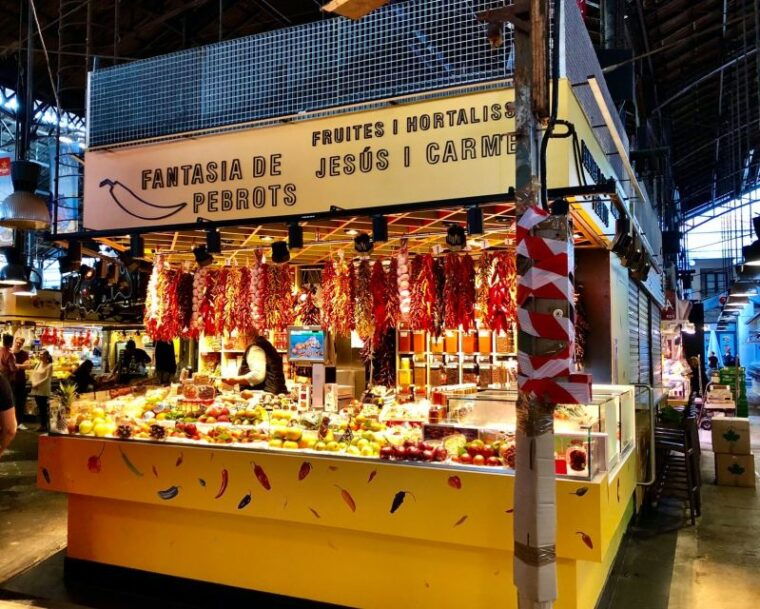 Barcelona: Las Ramblas, La Boquería & Beyond Markets Walk - Exploring La Boqueria Market
