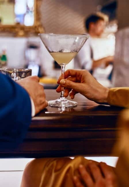 Barcelona: Letter Writing Experience on Vintage Typewriters - An In-Depth Look at the Letter Writing Experience in Barcelona