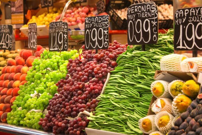Barcelona: Market, Tasty Tapas/Food and Gothic History Tour - Tapas and Wine Tasting