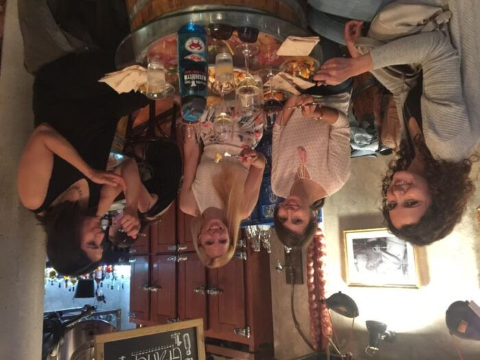 Barcelona: Market, Tasty Tapas/Food and Gothic History Tour - Discovering Gothic Architecture