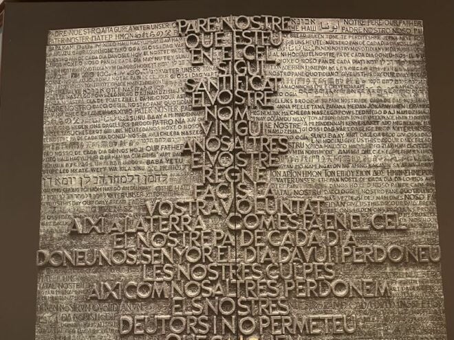 Barcelona: Modernism and Gaudi Works Walking Tour - Experience Insights