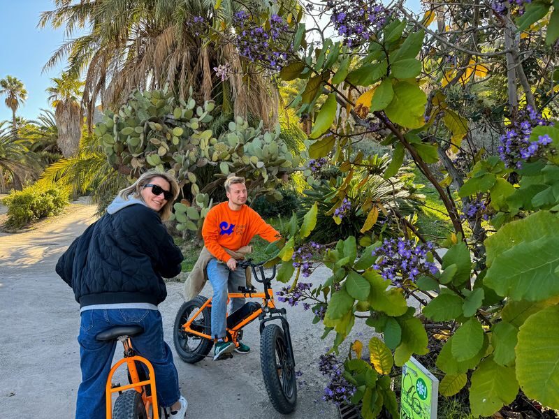 Barcelona Montjuïc Half-Day Small Group Electric Bike Tour - Guides make the difference