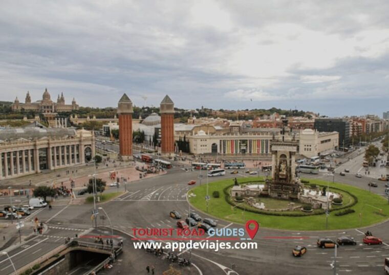 Barcelona: Montjuïc, Sagrada Familia & Gothic Quarter Tour - Preparation and Important Information