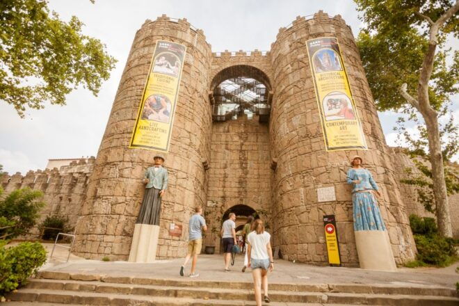 Barcelona Montjuic Three-Hour Bike Tour - Tour Description