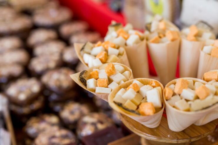 Barcelona: Montserrat Tour With Lunch & Wine Tasting Option - Booking Information and Policies