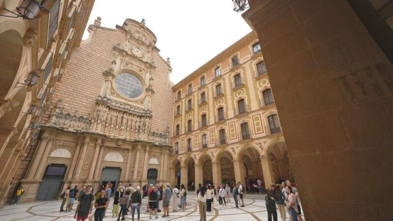 Barcelona: Montserrat Tour With Lunch & Wine Tasting - Discovering Montserrats Viewpoints and Attractions