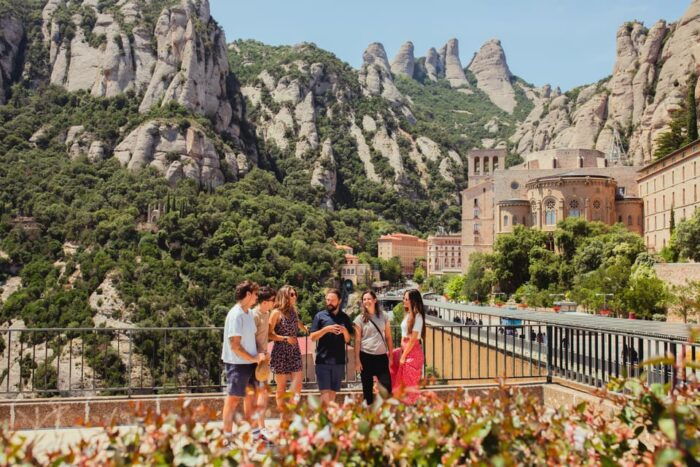 Barcelona: Montserrat With Winery, Lunch, and Train Options - Customer Reviews