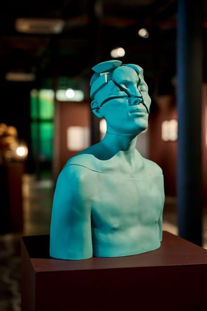 Barcelona: Museum NOU / SUR PLAY Exhibition Ticket - Visitor Experience