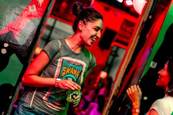 Barcelona: New Year'S Eve Pub Crawl With 1.5 Hour Open Bar - Traveler Reviews
