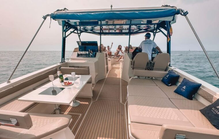 Barcelona: Night on a Catamaran With Private Dinner and Navigation - Accessibility and Check-out
