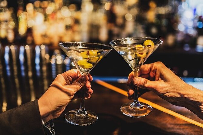 Barcelona Night Tour Including Drink With Private Local Guide - Private Local Guide