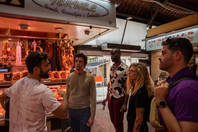 Barcelona: Old Markets With Tasting Tapas E-Bike Tour - Tour Experience