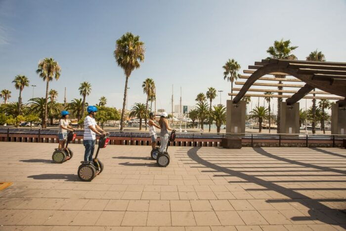 Barcelona: Old Port and Gothic Quarter Guided Segway Tour - Getting to the Tour Starting Point