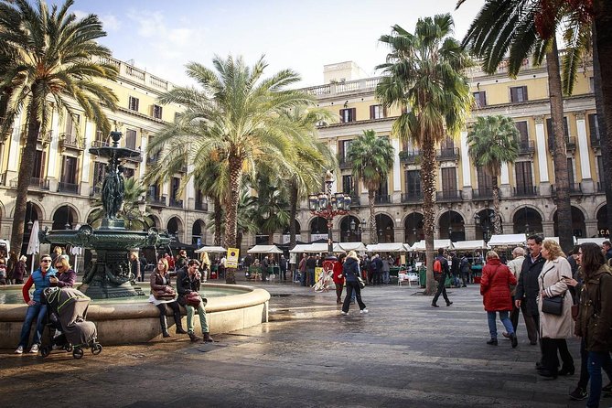 Barcelona Old Town and Gothic Quarter Walking Tour - Directions and Getting Around